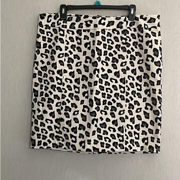 Merona Dresses & Skirts - Merona leopard print, pencil skirt, size, 16